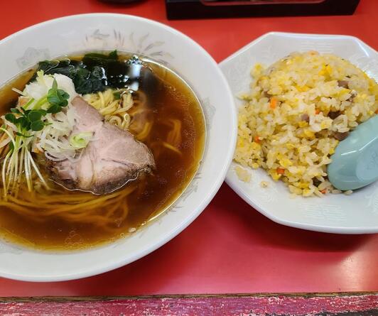 らーめんとチャーハンのサービスセット